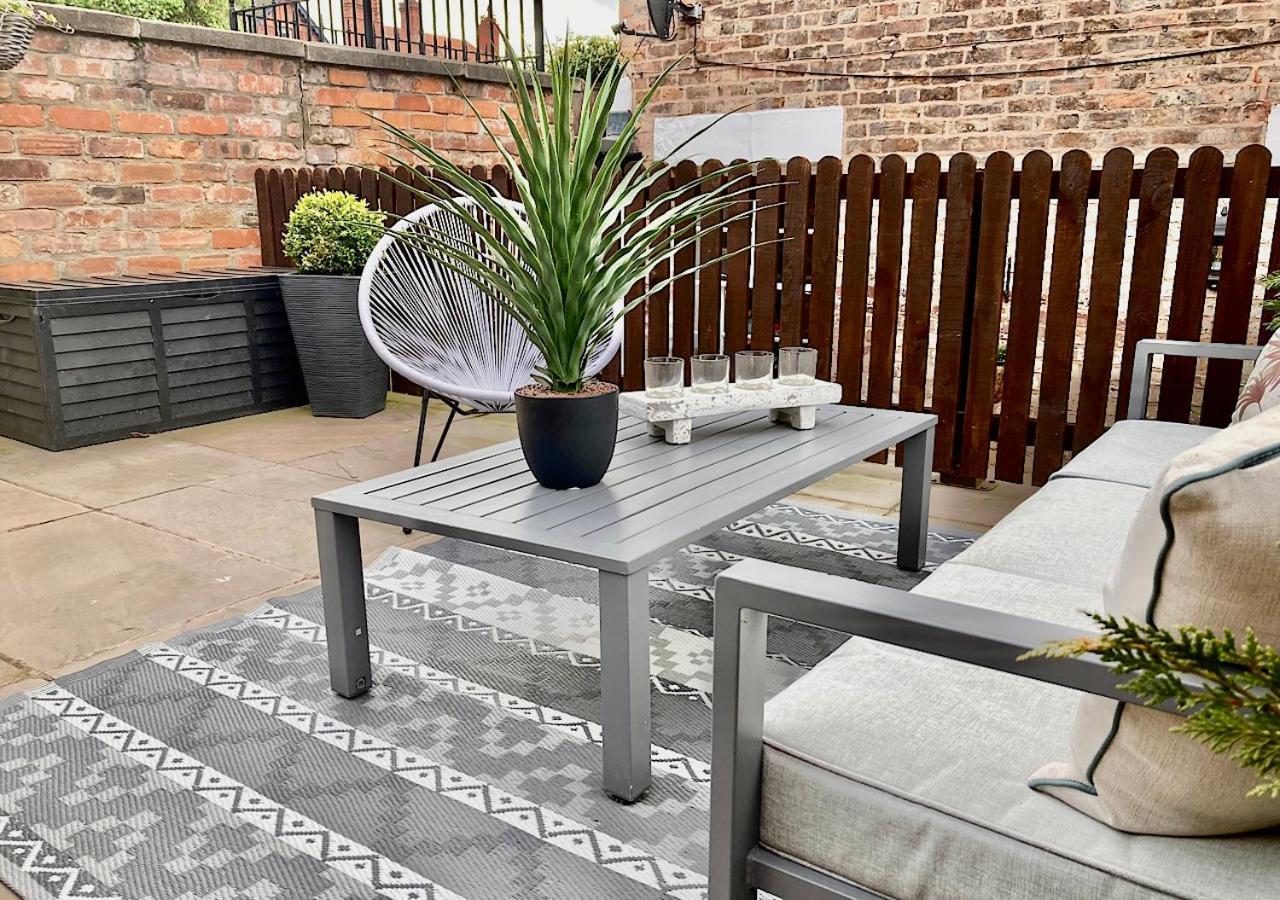 The Lodge Chester - Luxury Apartment For Two, With Free Parking! Hough Green Exterior foto